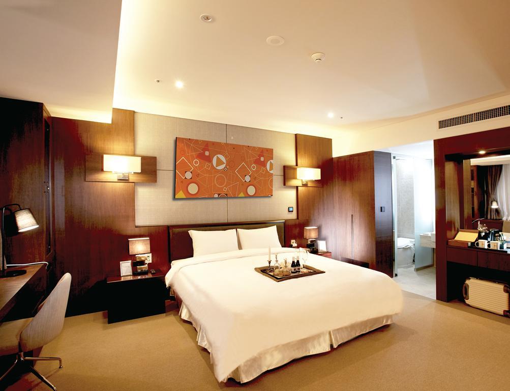 יונגין M Stay Hotel Gyeonggi Giheung מראה חיצוני תמונה